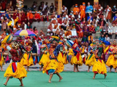 Thimphu-Tshechu-2-e1704375216545
