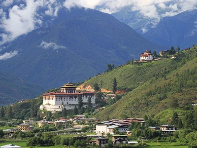 rinpung-and-tadzong (1)